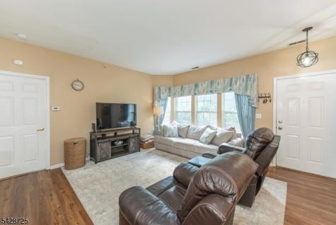 25 Allister Court Lincoln Park NJ 07035