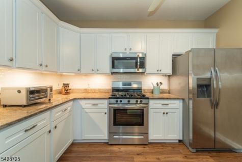 25 Allister Court Lincoln Park NJ 07035