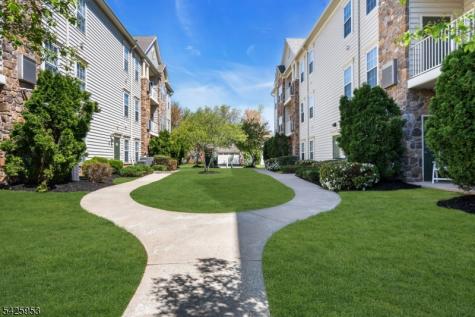 2 Steele Place Hillsborough NJ 08844