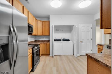 2 Steele Place Hillsborough NJ 08844
