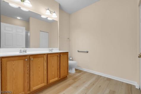 2 Steele Place Hillsborough NJ 08844