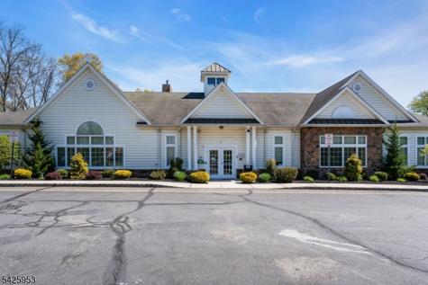 2 Steele Place Hillsborough NJ 08844