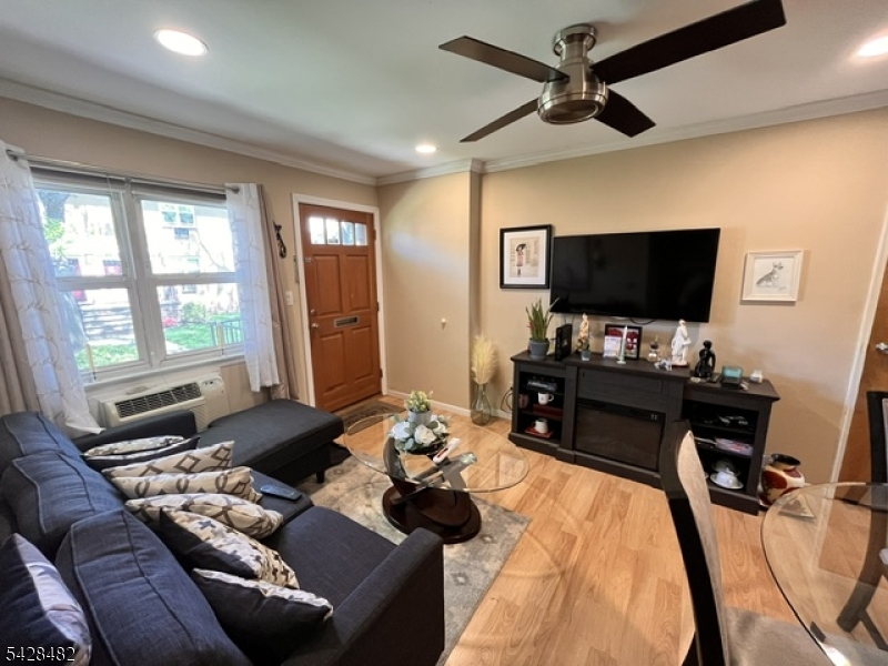 725 Joralemon Street Belleville NJ 07109