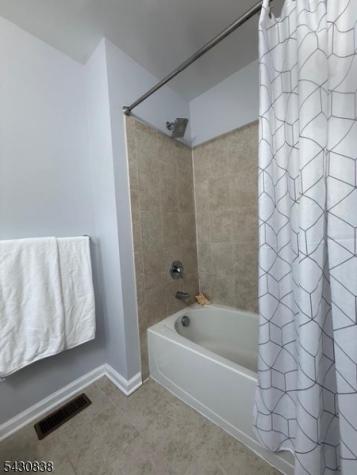 33 Ronald Drive Franklin NJ 08873
