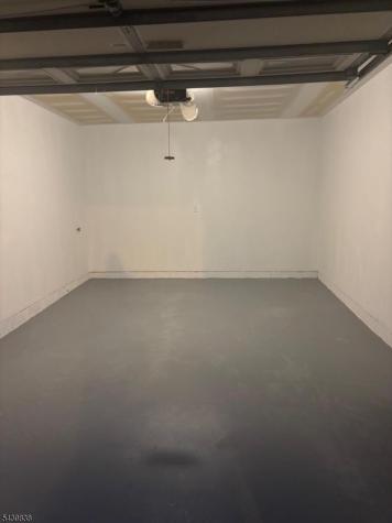 33 Ronald Drive Franklin NJ 08873