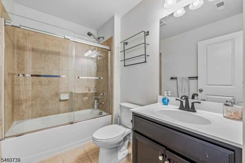 82 Albert Court Randolph NJ 07869
