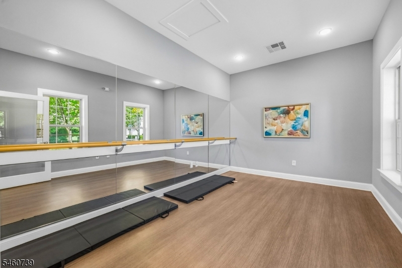 82 Albert Court Randolph NJ 07869