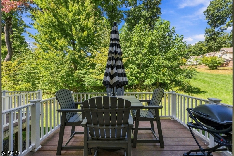 82 Albert Court Randolph NJ 07869