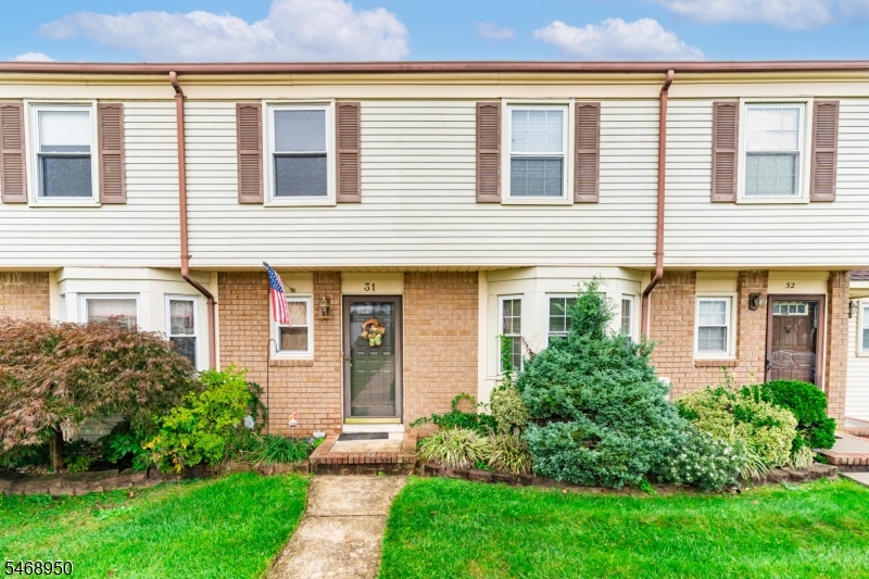 31 Astor Court Sayreville NJ 08872