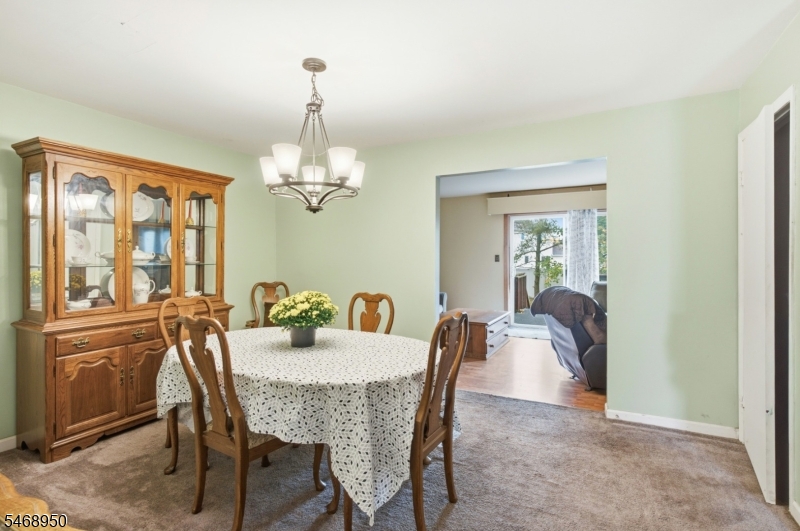 31 Astor Court Sayreville NJ 08872