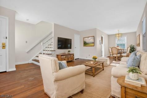 145 River Drive Elmwood Park NJ 07407