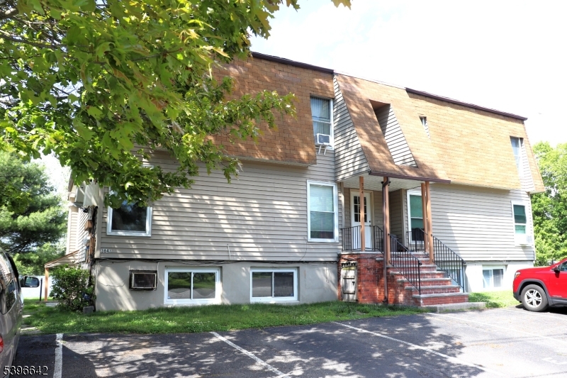 384 Lake Shore South Montague NJ 07827