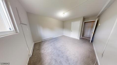384 Lake Shore South Montague NJ 07827