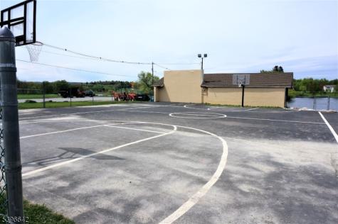 384 Lake Shore South Montague NJ 07827