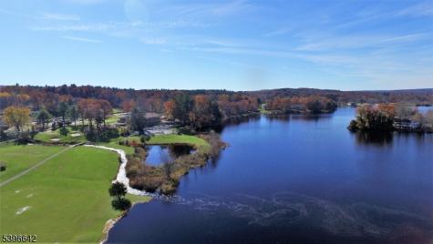 384 Lake Shore South Montague NJ 07827
