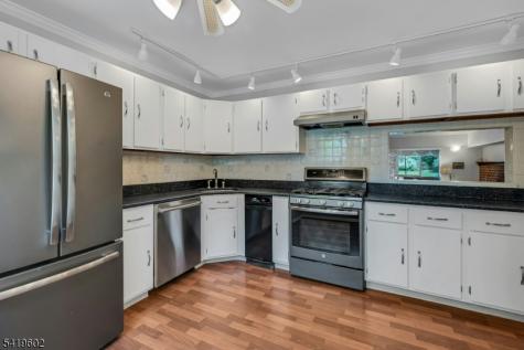 60 Woodward Lane Bernards NJ 07920