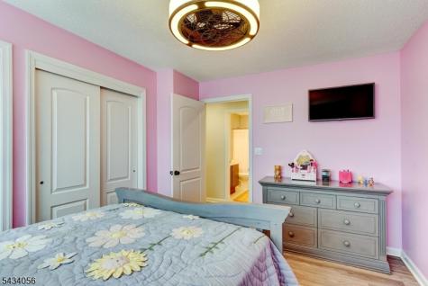 121 Woodward Lane Bernards NJ 07920