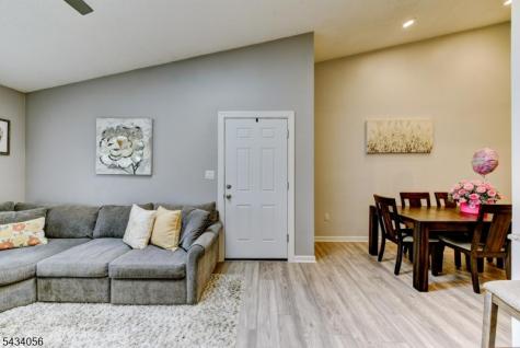 121 Woodward Lane Bernards NJ 07920