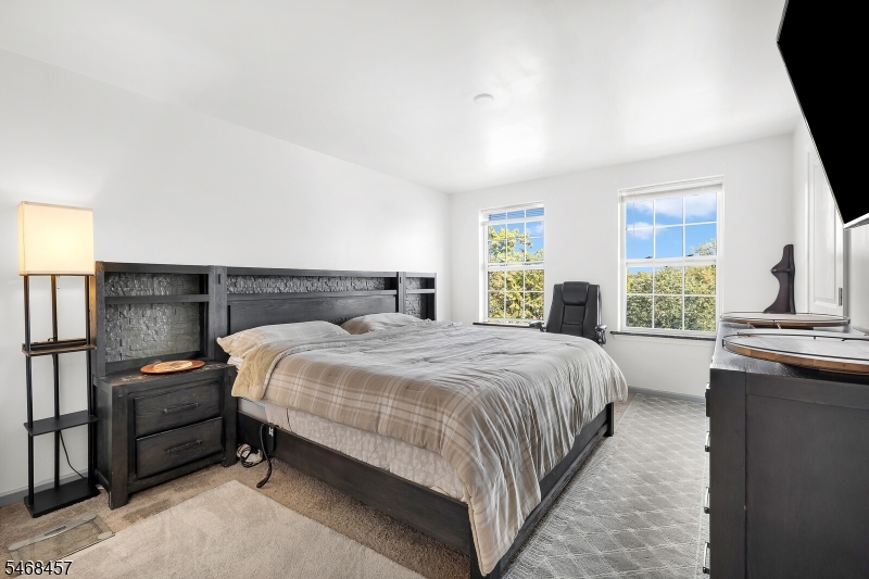 16 Paulina Place Franklin NJ 08873