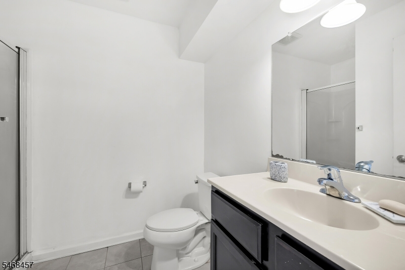 16 Paulina Place Franklin NJ 08873