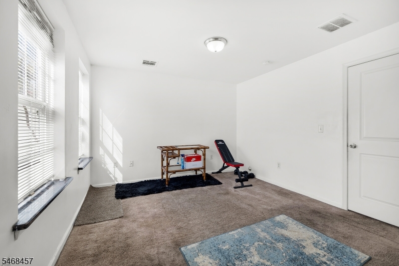 16 Paulina Place Franklin NJ 08873