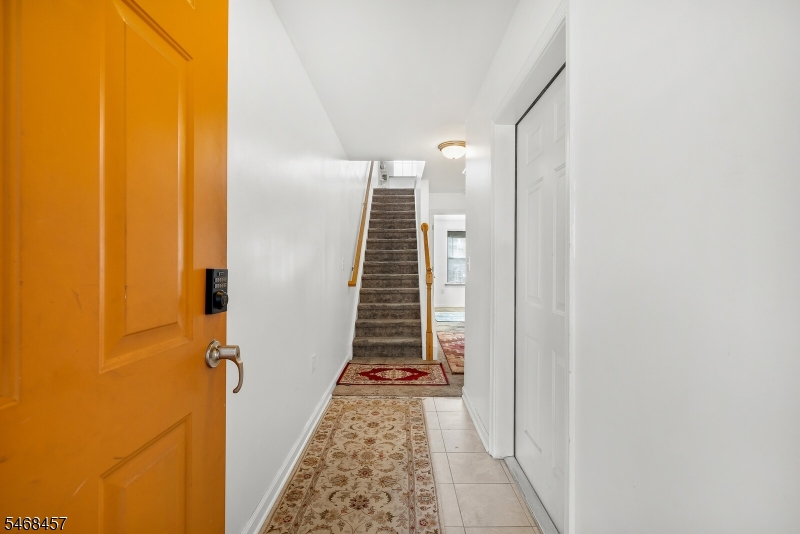 16 Paulina Place Franklin NJ 08873