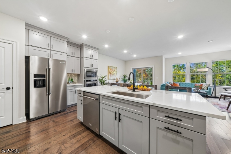 42 Dahlia Drive Warren NJ 07059