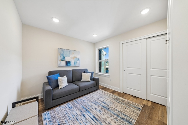 42 Dahlia Drive Warren NJ 07059