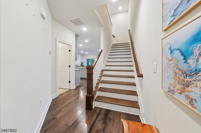 42 Dahlia Drive Warren NJ 07059