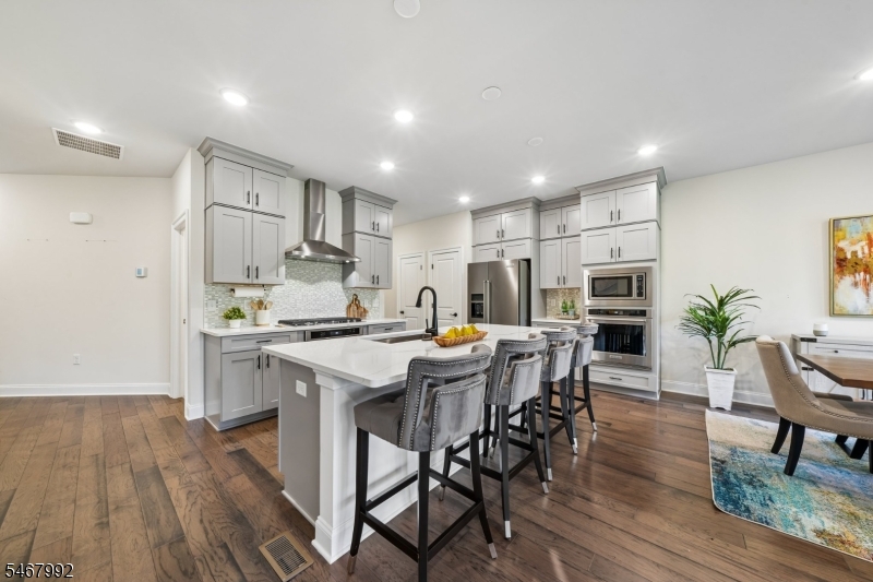 42 Dahlia Drive Warren NJ 07059