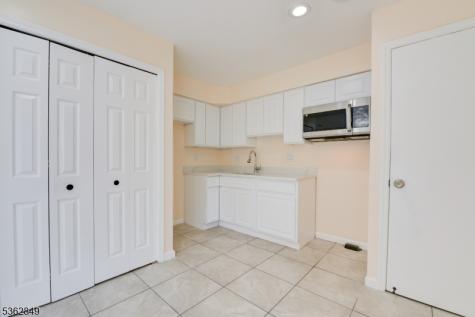 145 So Arlington East Orange NJ 07018