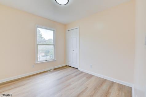 145 So Arlington East Orange NJ 07018