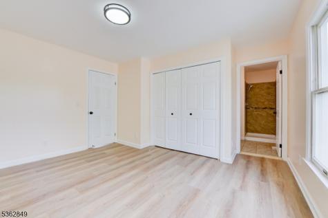 145 So Arlington East Orange NJ 07018