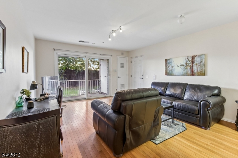 1116 Edpas Road New Brunswick NJ 08901