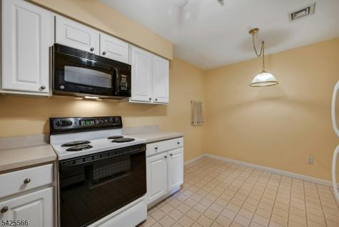 237 Cannella Way Riverdale NJ 07457