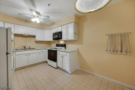 237 Cannella Way Riverdale NJ 07457