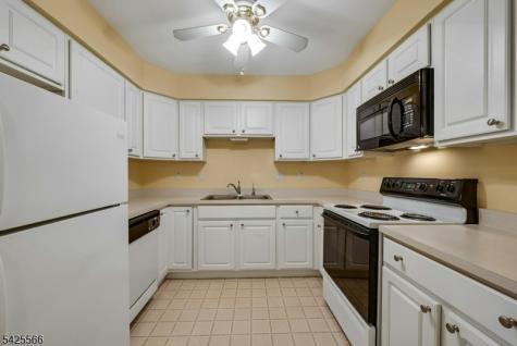 237 Cannella Way Riverdale NJ 07457