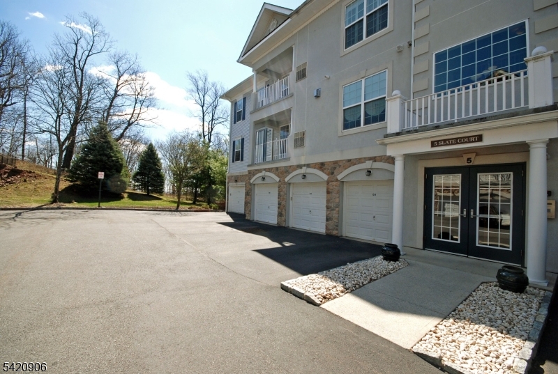 5 Slate Court Woodland Park NJ 07424