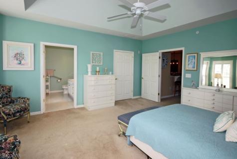 5 Slate Court Woodland Park NJ 07424