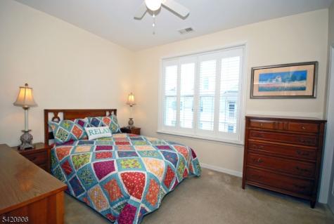 5 Slate Court Woodland Park NJ 07424