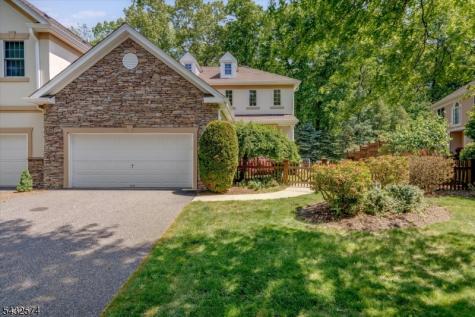 18 Wyckoff Way Chester NJ 07930