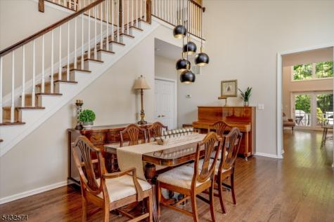 18 Wyckoff Way Chester NJ 07930