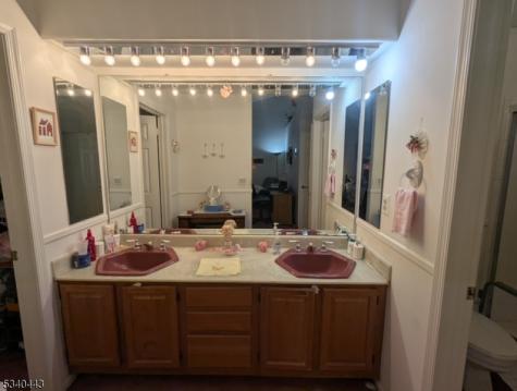 1109 Buckingham Drive Manchester NJ 08759
