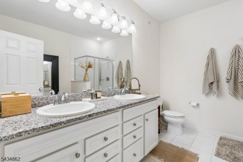 125 Sequoia Drive Cedar Grove NJ 07009