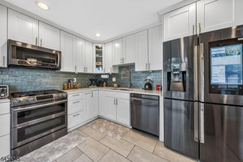 2601 Pinhorn Drive Bridgewater NJ 08807