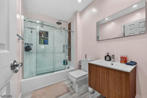 2601 Pinhorn Drive Bridgewater NJ 08807