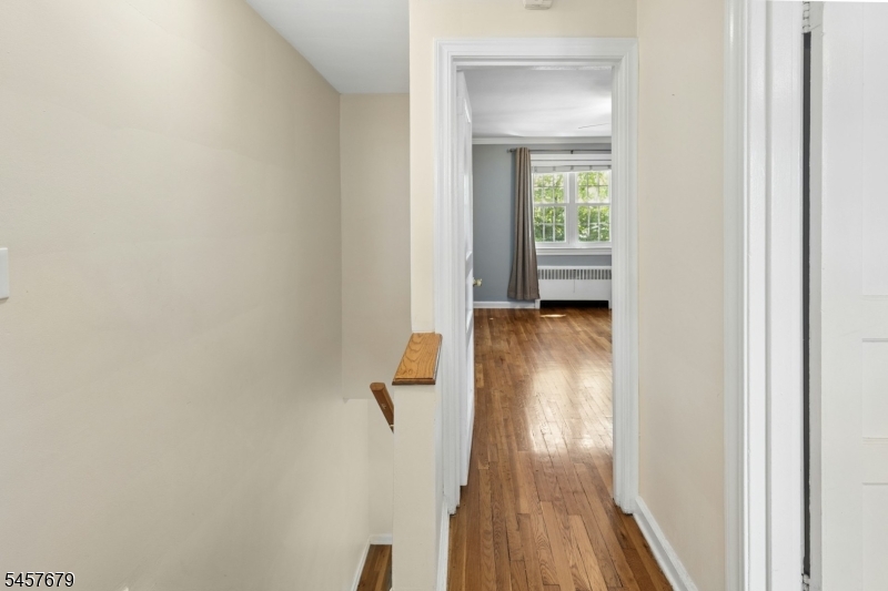 43 A Parkway Village Cranford NJ 07016