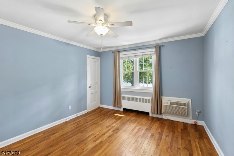 43 A Parkway Village Cranford NJ 07016