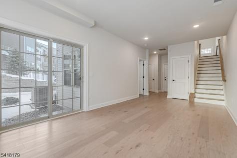 14 Marigold Court Warren NJ 07059