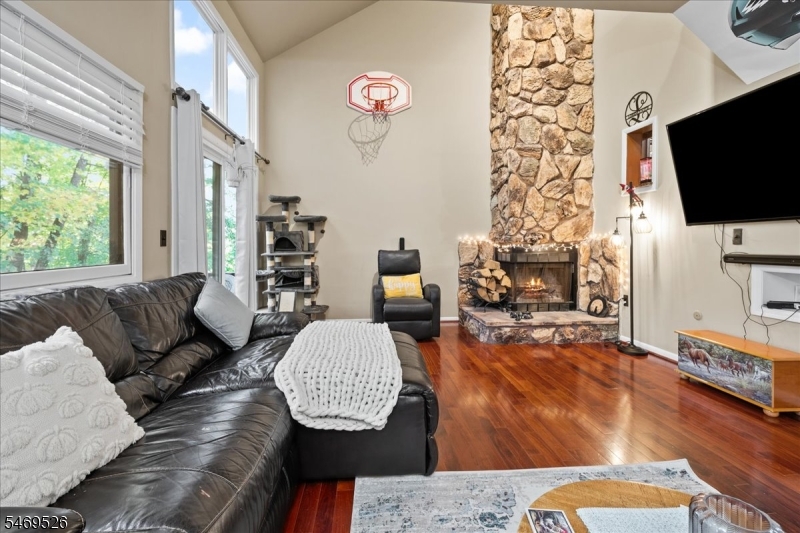 2 Vail Court Vernon NJ 07462